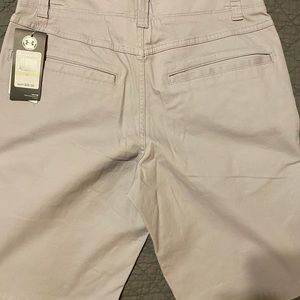 Under Armour Shorts Grey 30”